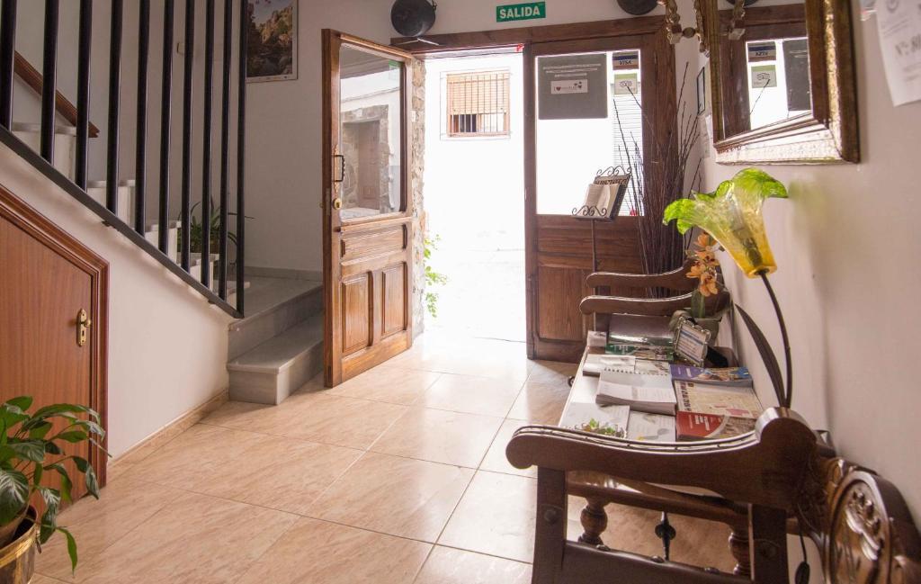 Hostal Alba Taruta Guadalupe  Zewnętrze zdjęcie